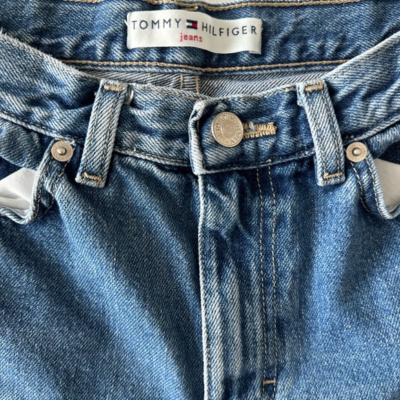 Vintage Y2K Tommy Hilfiger Stone Washed Jeans Size, 4 - Picture 4 of 8